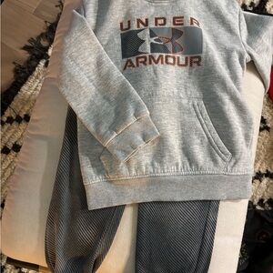 Under Armour Gray and Black Logo Sweatshirt Set